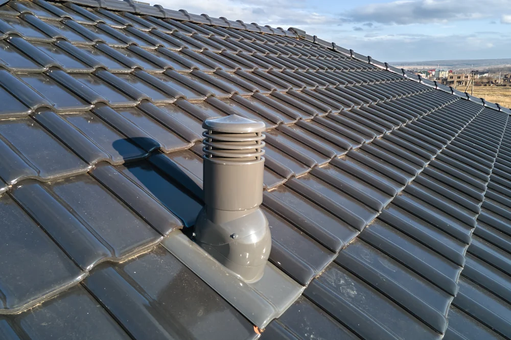 Roof ventilation pipe