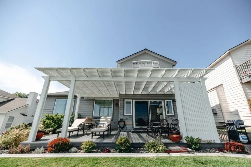 custom pergola from Patio Covers Unlimited