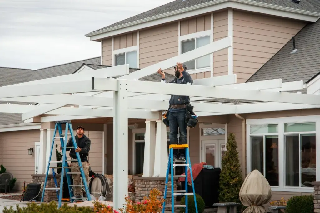 professional custom pergola installation in Pasco, WA