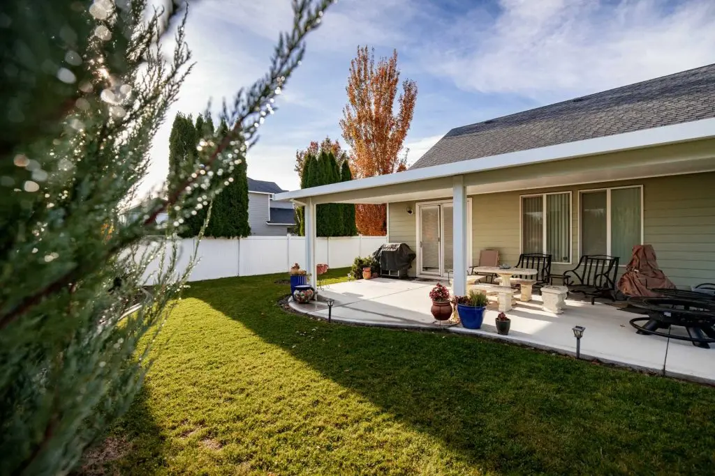 patio cover construction services in Pasco
