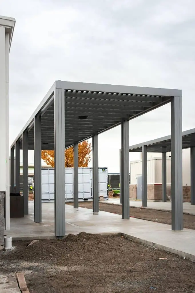 proper pergola placement