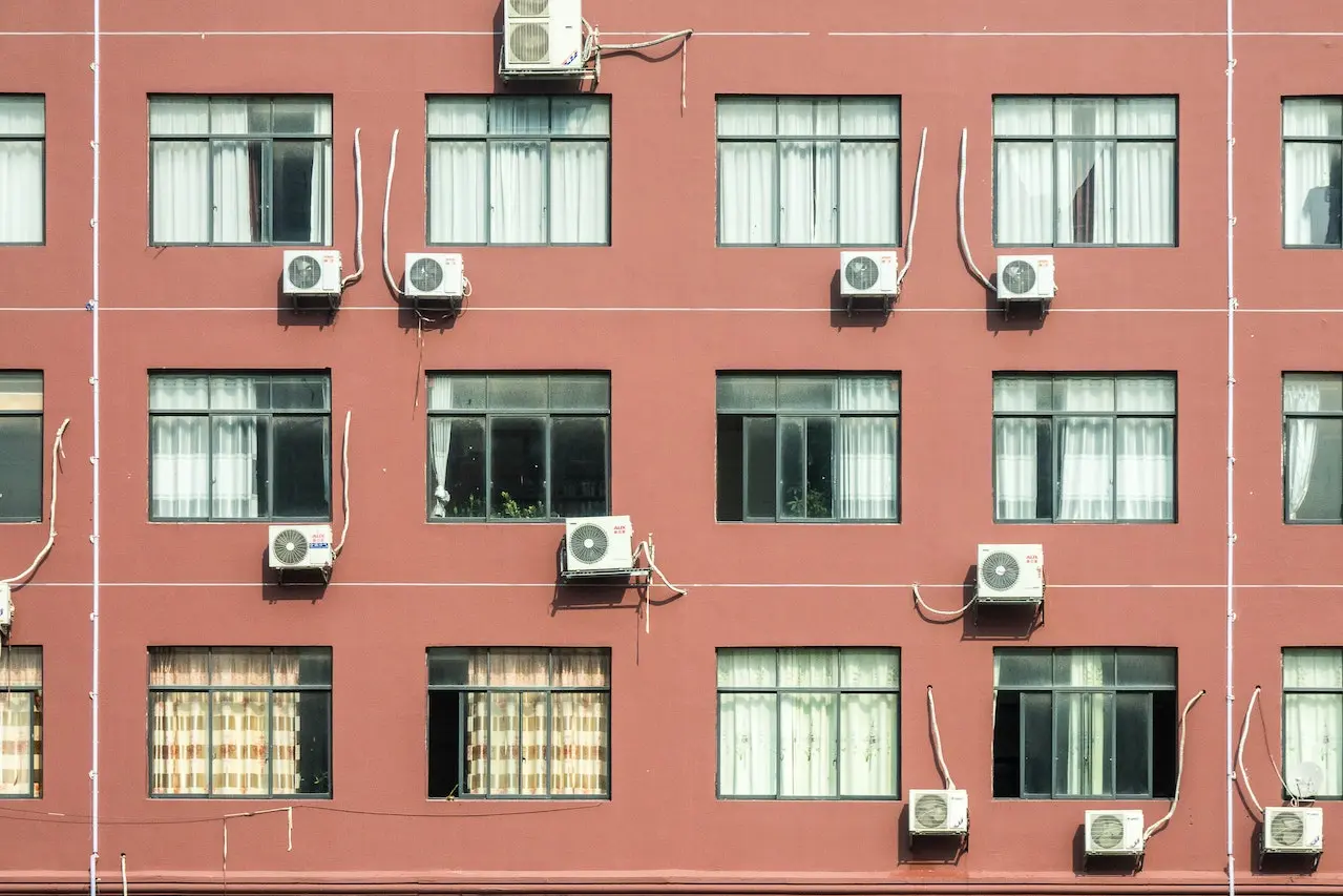 windows with air conditioners
