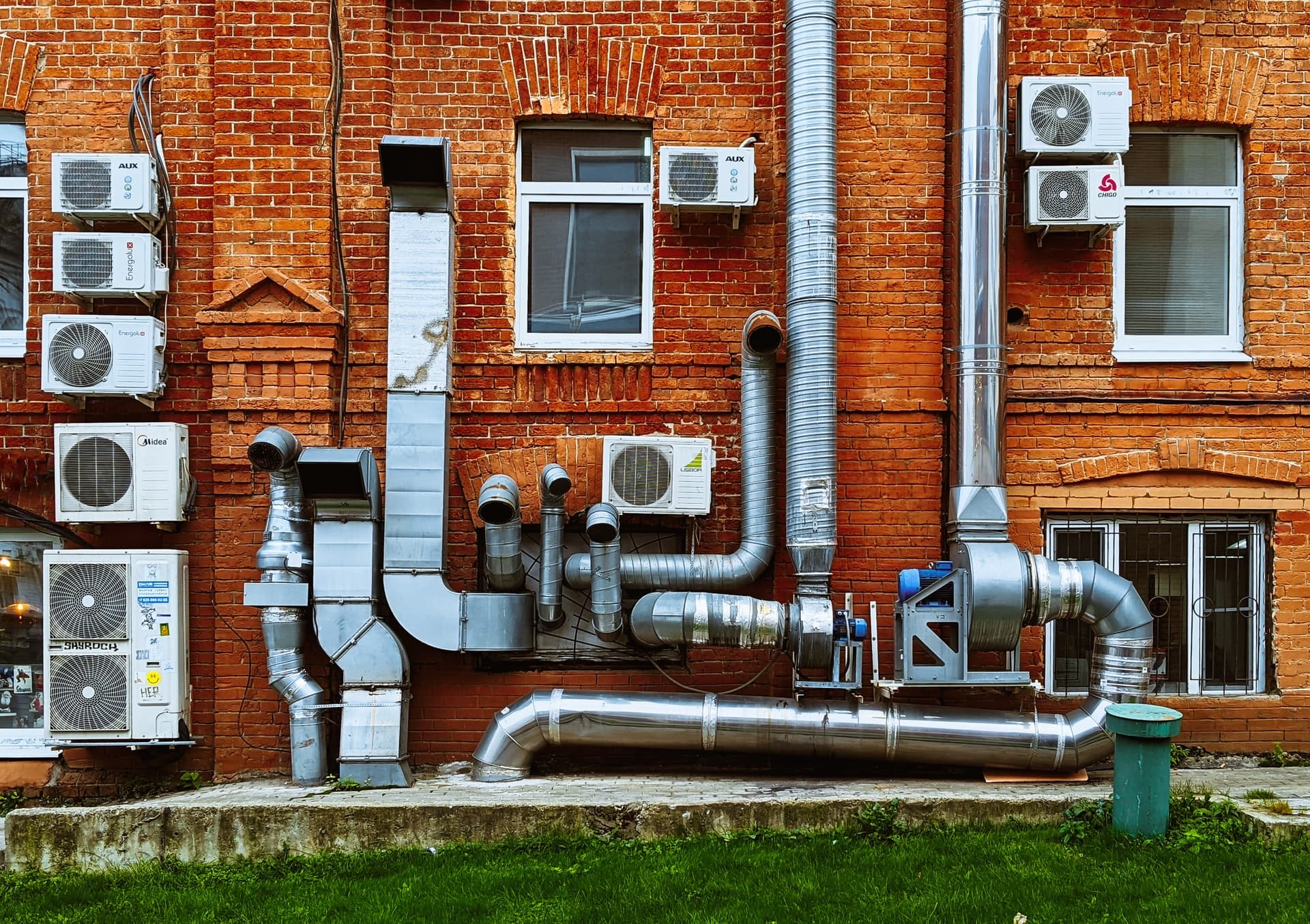 AC units and vents
