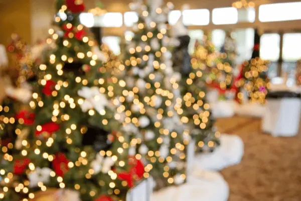 All Things Holiday in Memphis: Lights, Events, & Parades