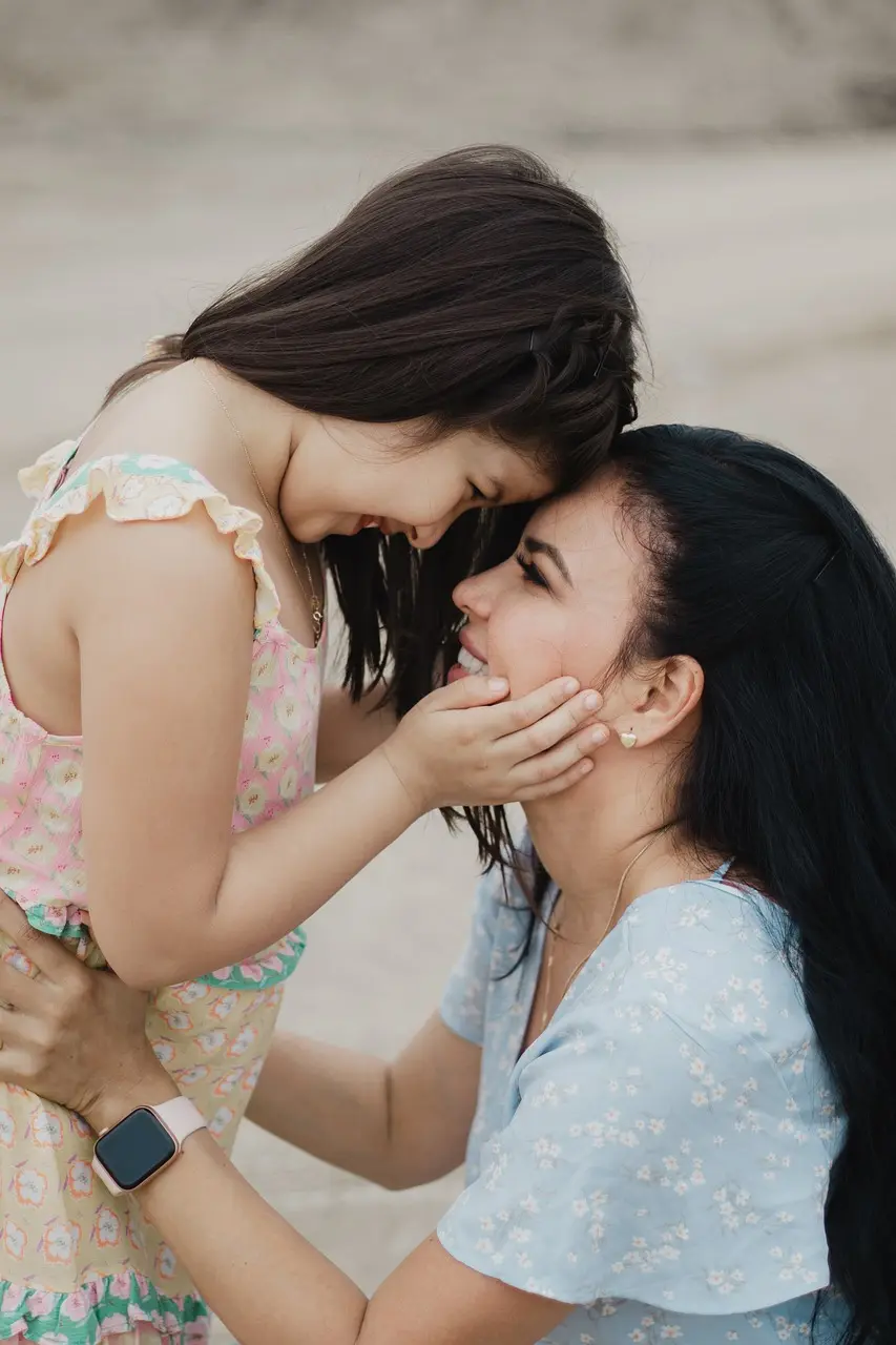 mom with her older daughter 