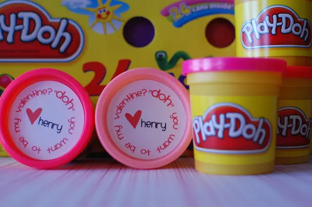 play doh Valentine 