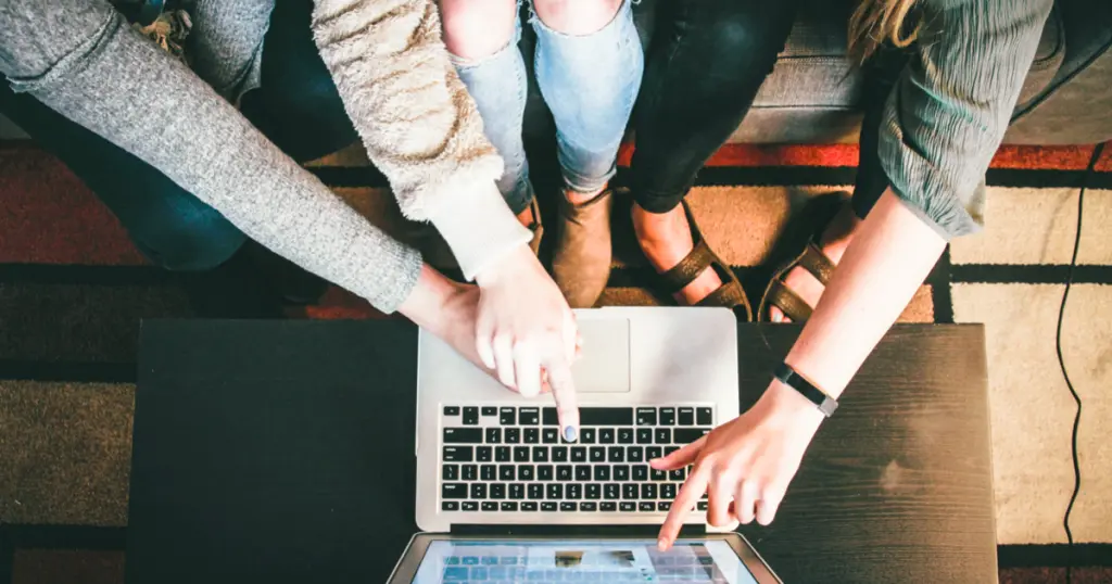 anxious teenagers looking online