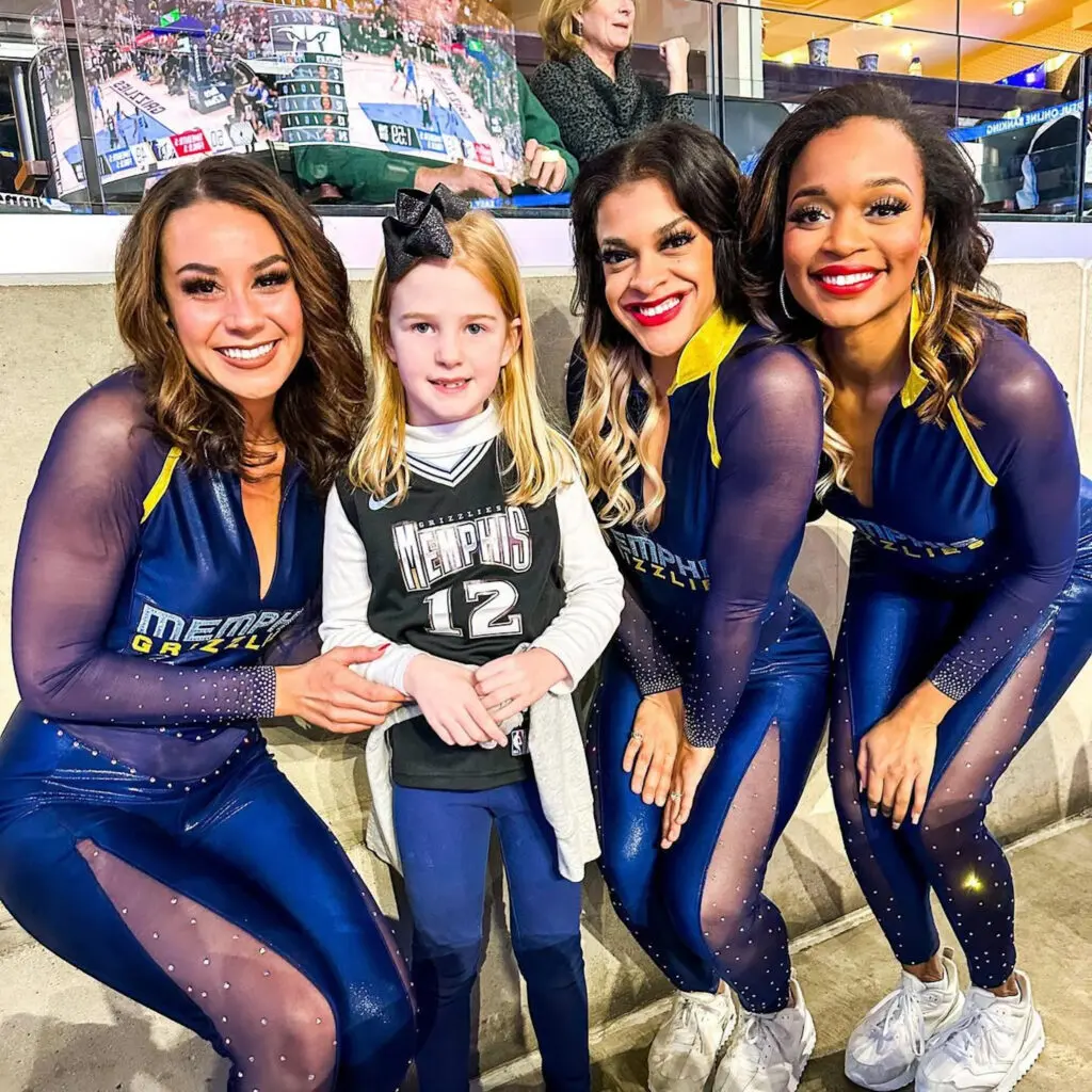 Grizz girls at a Grizzlies game