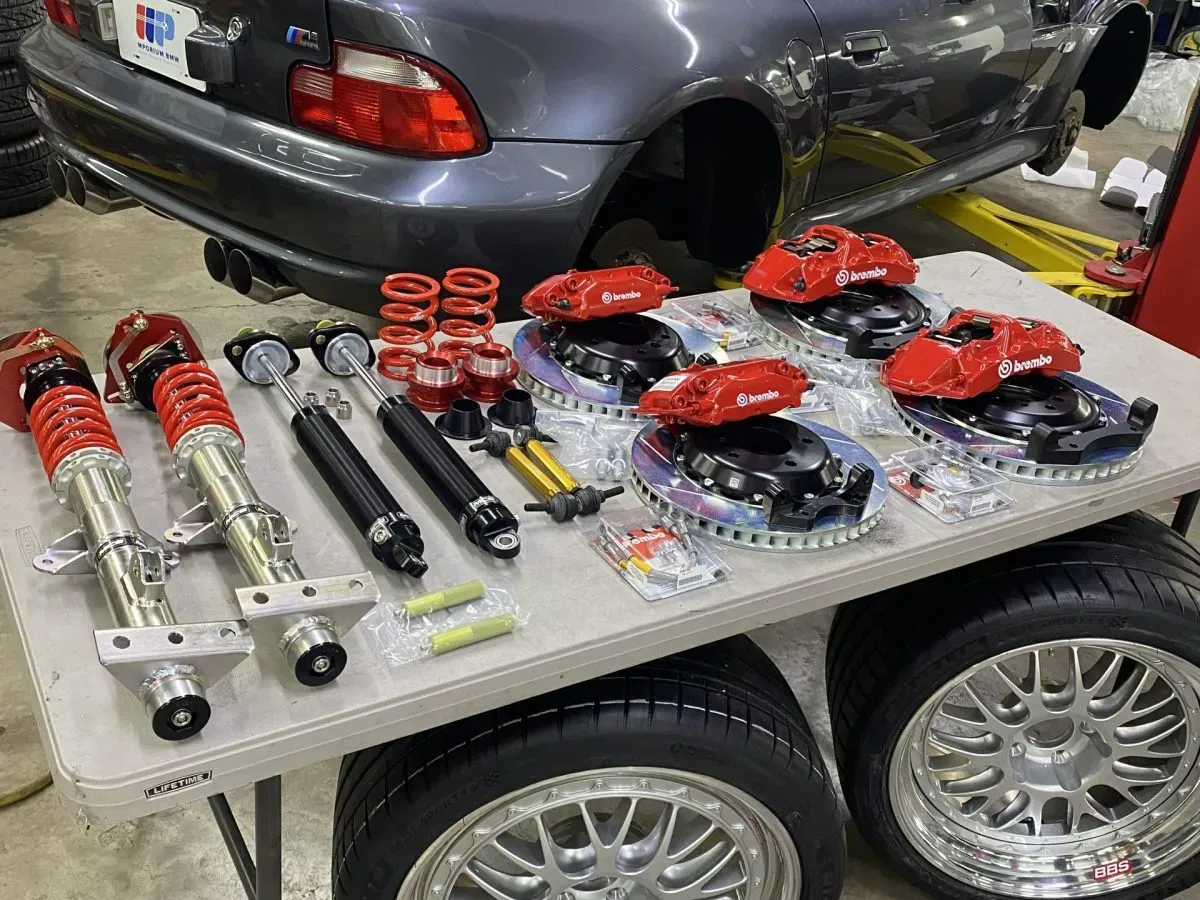 Coulter of Mporium BMW Installing a Part