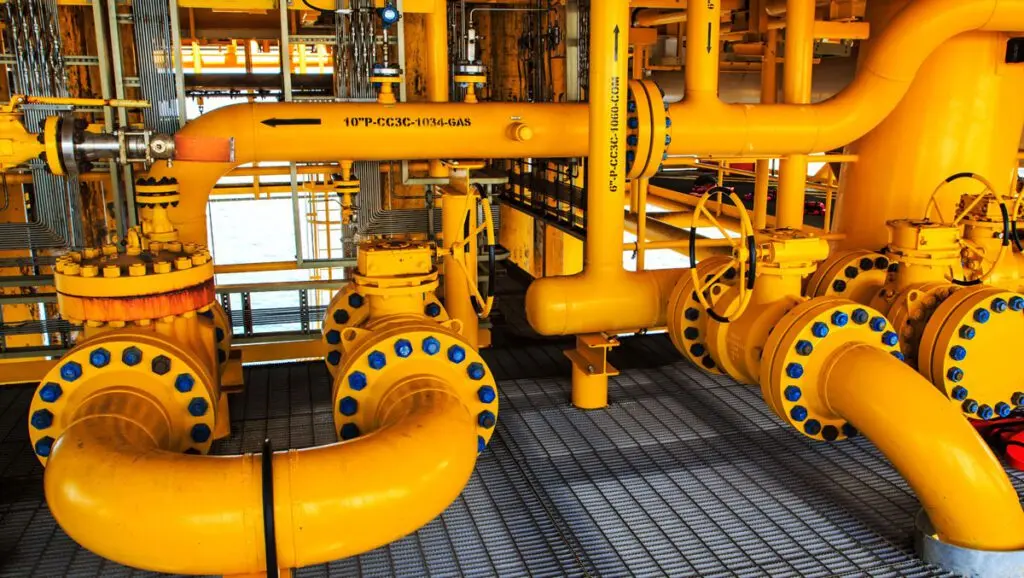 Oil Gasl page img