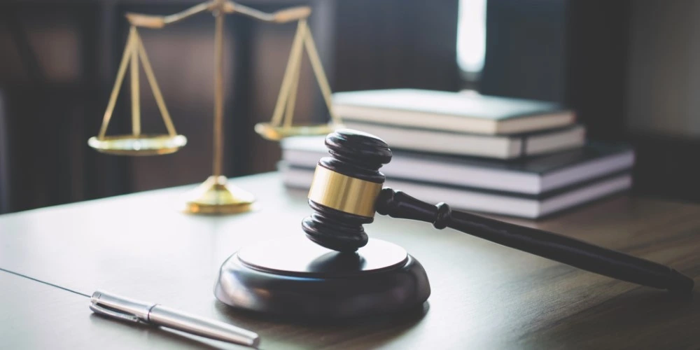 Employment Law Deskbook Contributions | Spokane Valley | Call (509) 495-1246