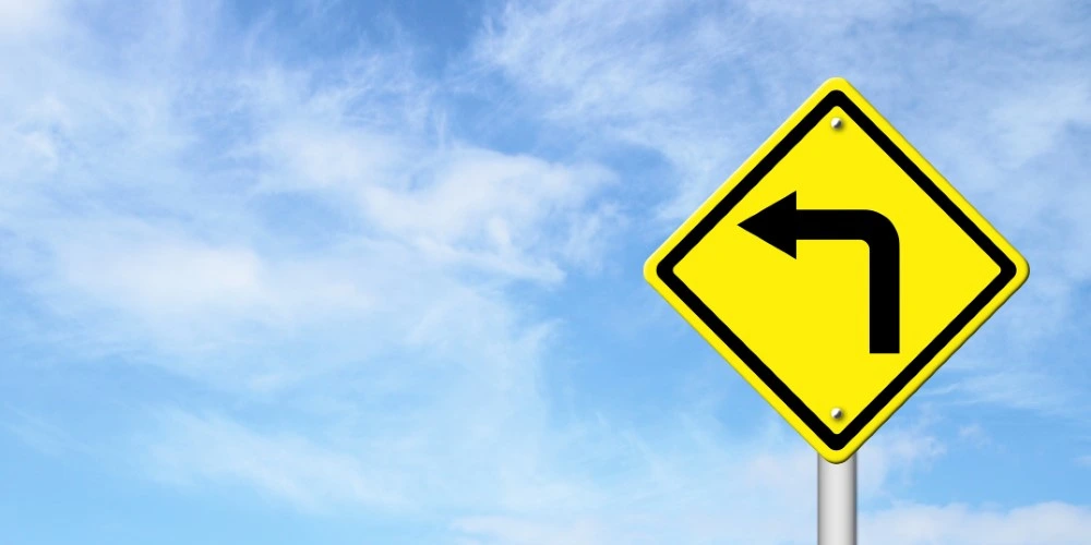 Who Is At Fault in Unprotected Left Turn in Spokane Valley? | Call (509) 495-1246