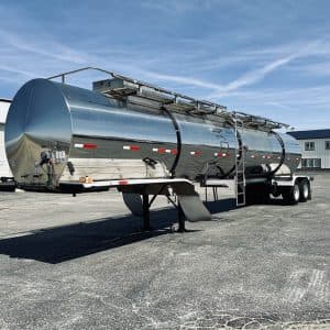 USED 2005 POLAR