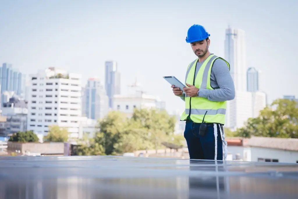 commercial roof inspection