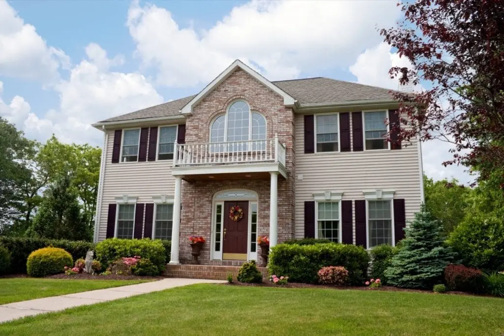 Beautiful home exterior painted by top local painting company in Chantilly, VA.