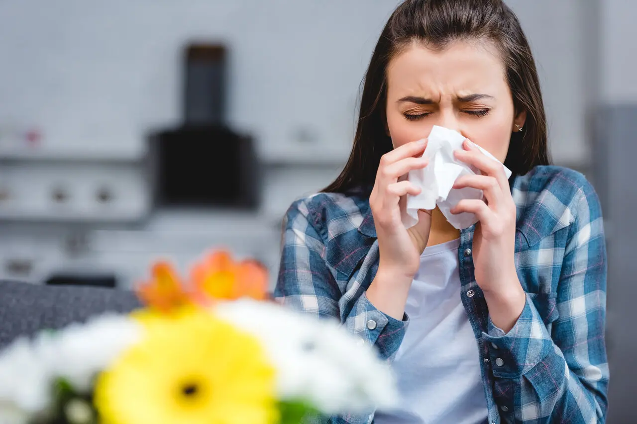 woman with allergy