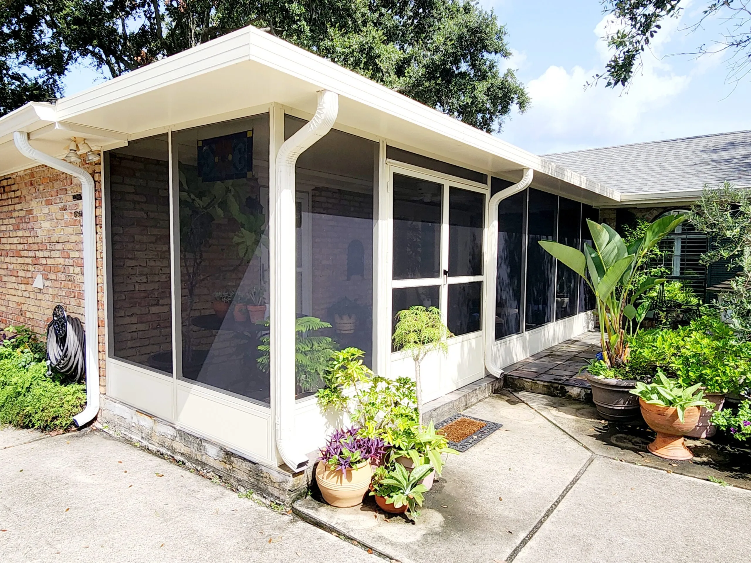 Custom Screen Room