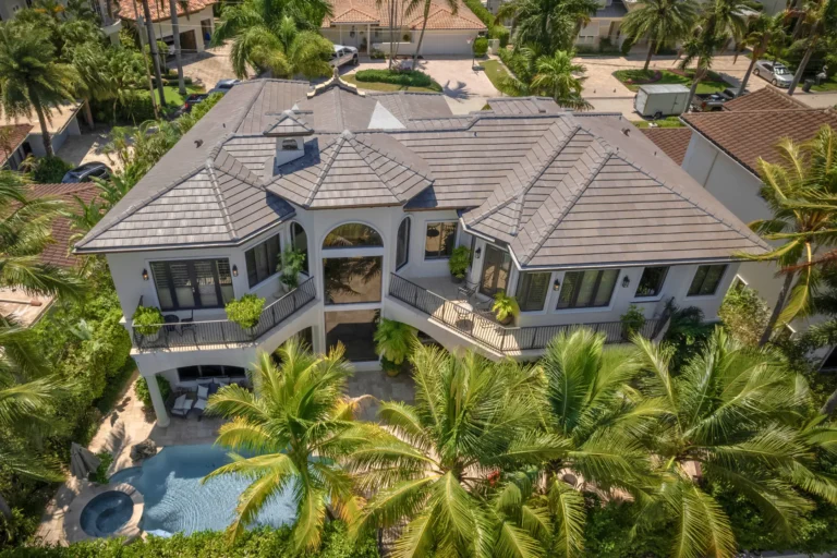 Distinctive Roofing - Westlake Saxony 900 Slate Weathered Ash 1 (1)