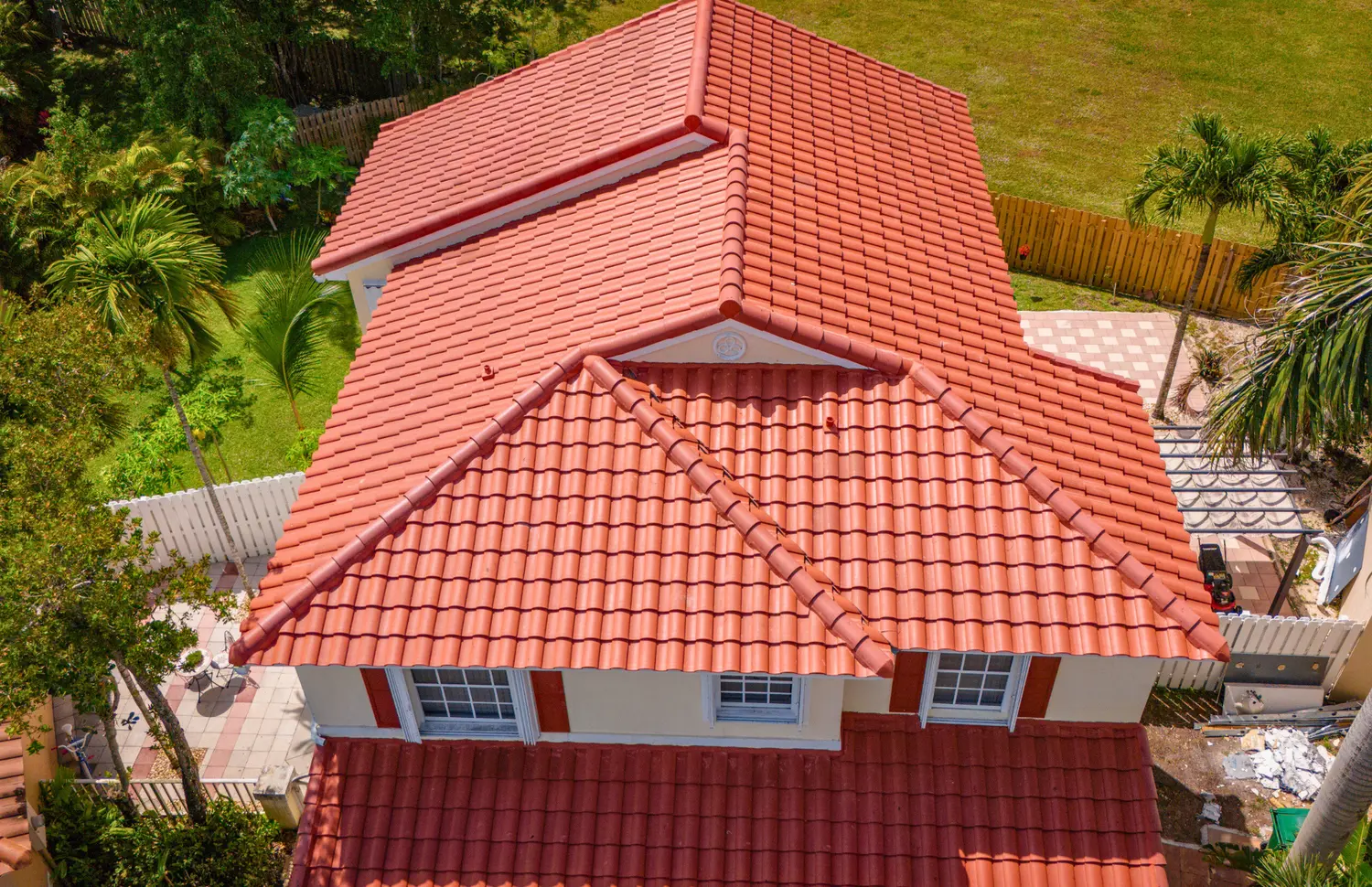 Distinctive Roofing - Davie Kona Red 2