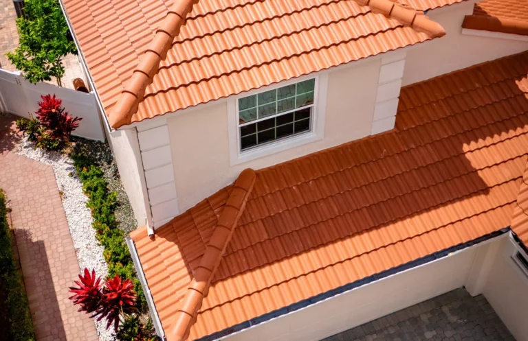 Distinctive Roofing - Brava Way Boca Raton FL