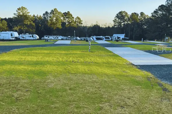 Wanee Lake Golf & RV Park