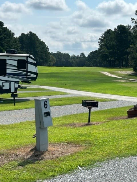 Wanee Lake Golf & RV Park