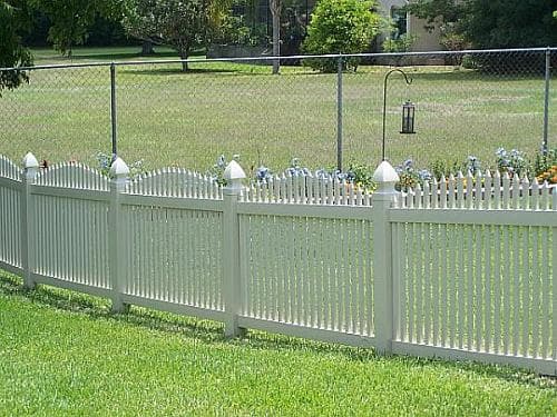 Vinyl & PVC Fencing 3