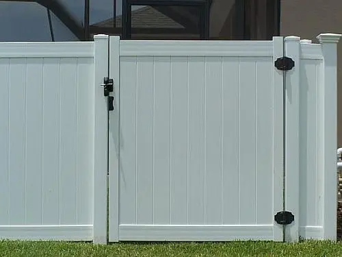Vinyl & PVC Fencing 2