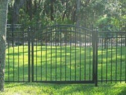 Aluminum Fencing 13
