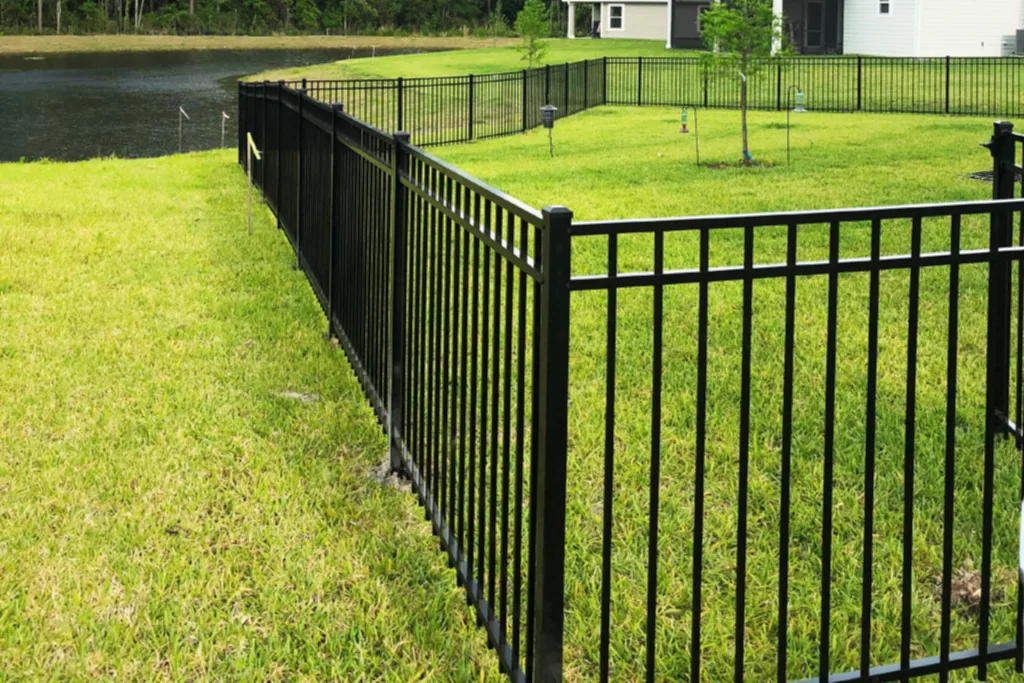 jacksonville residential aluminum fence builders
