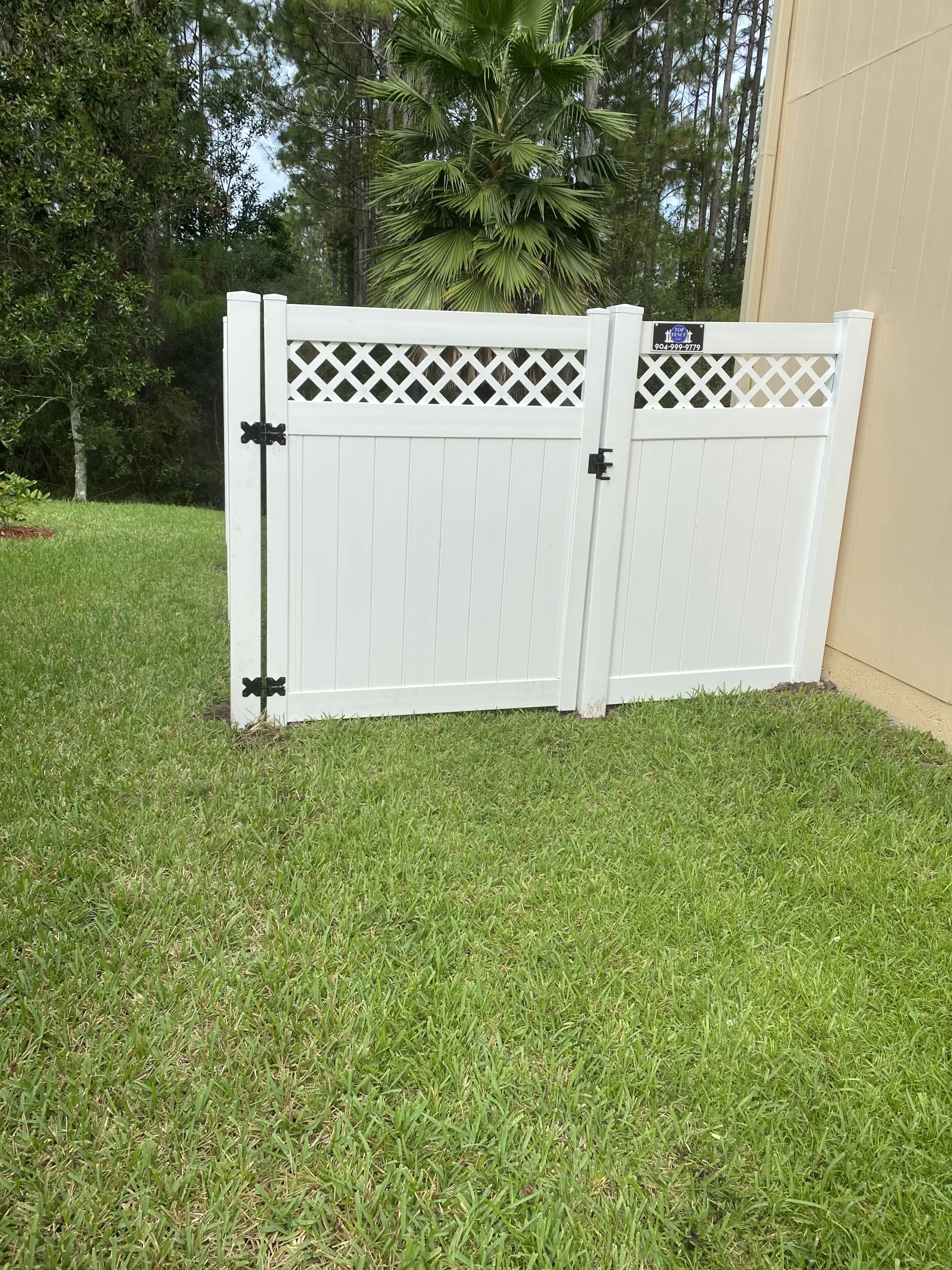 Vinyl Fence