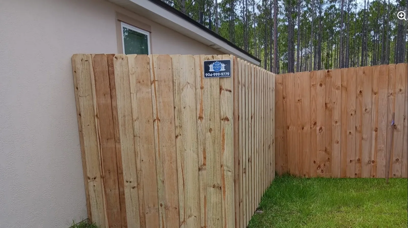 What Type of Wood Is Best for a Fence in Jacksonville, Florida?