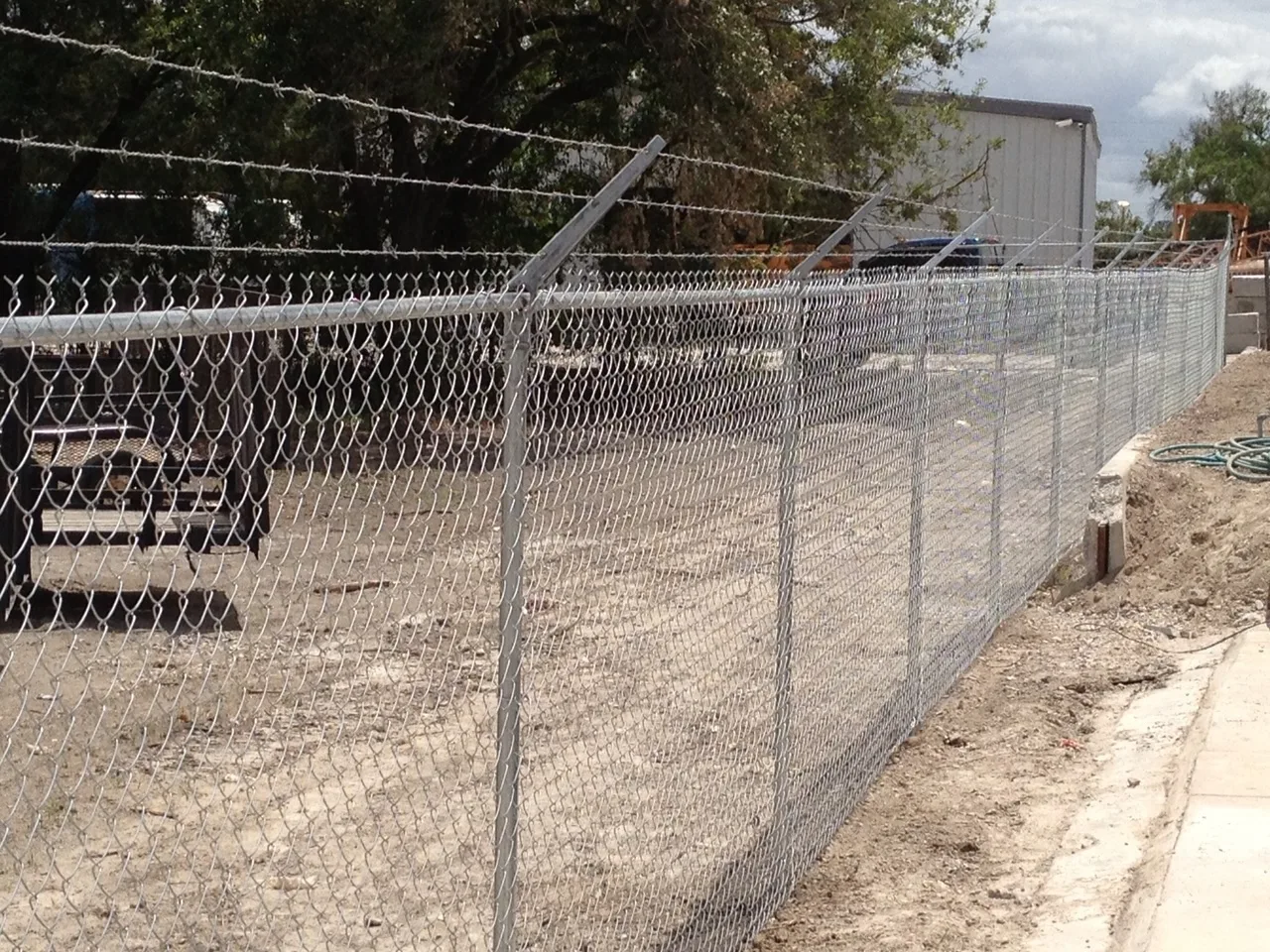 Galvanized Chain Link Fencing in Orlando, FL