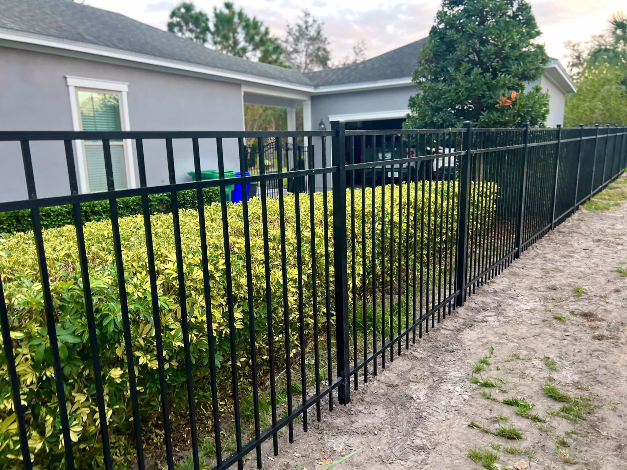 Minneola Aluminum Fence Company