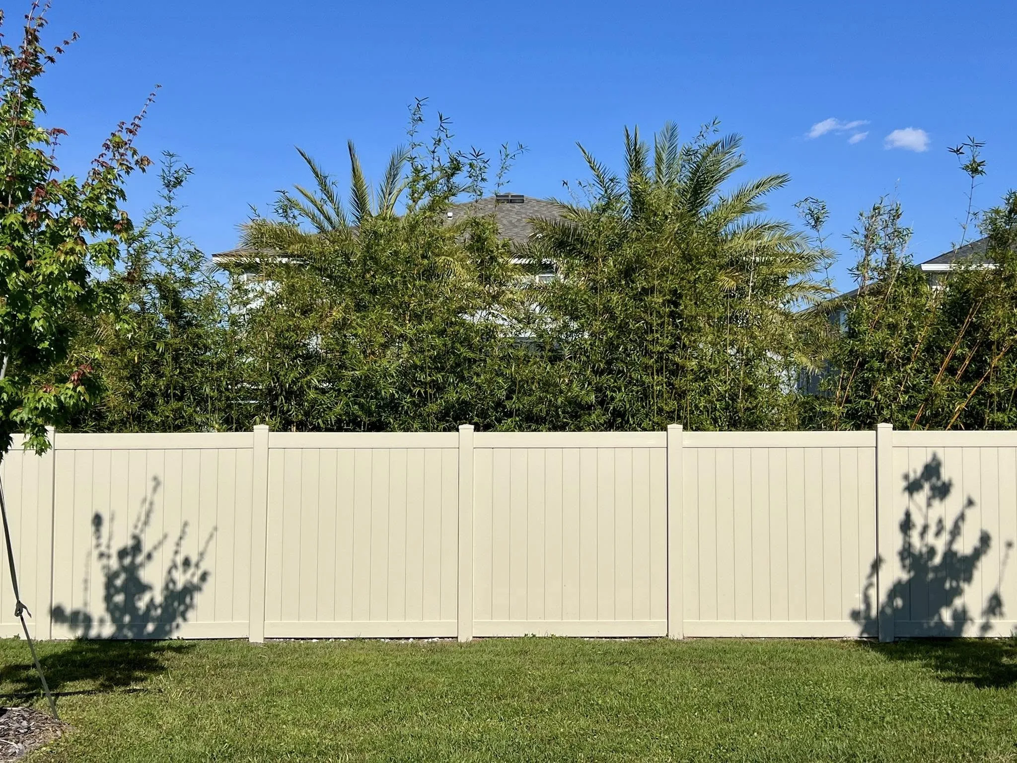 Can You Paint a Vinyl Fence?