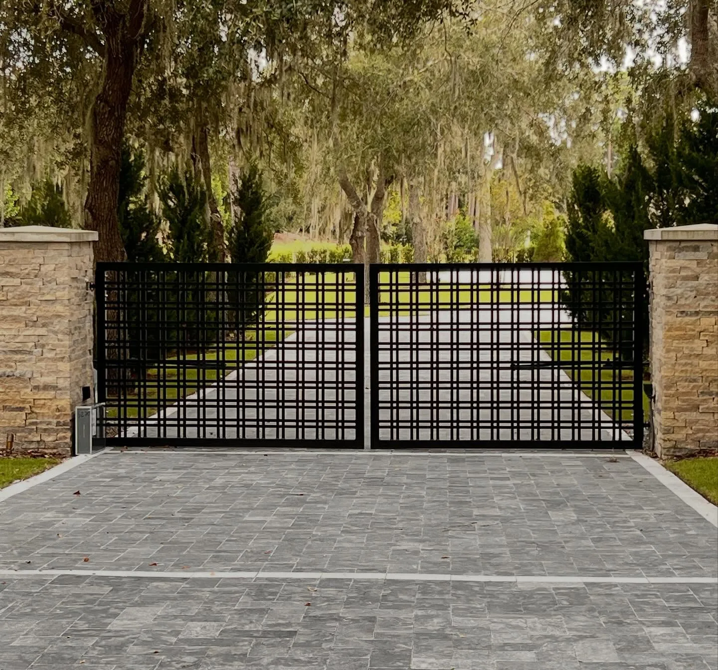 What Type of Driveway Gate Is Best for a Residential Property?