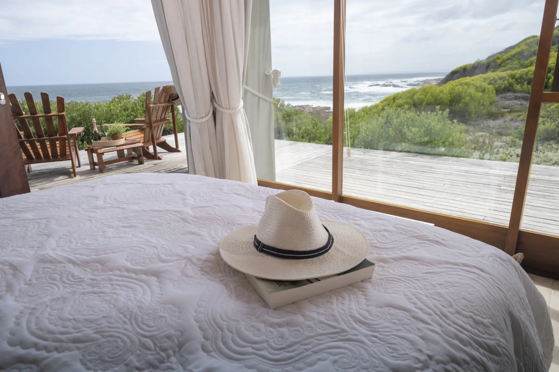 hat-on-bed