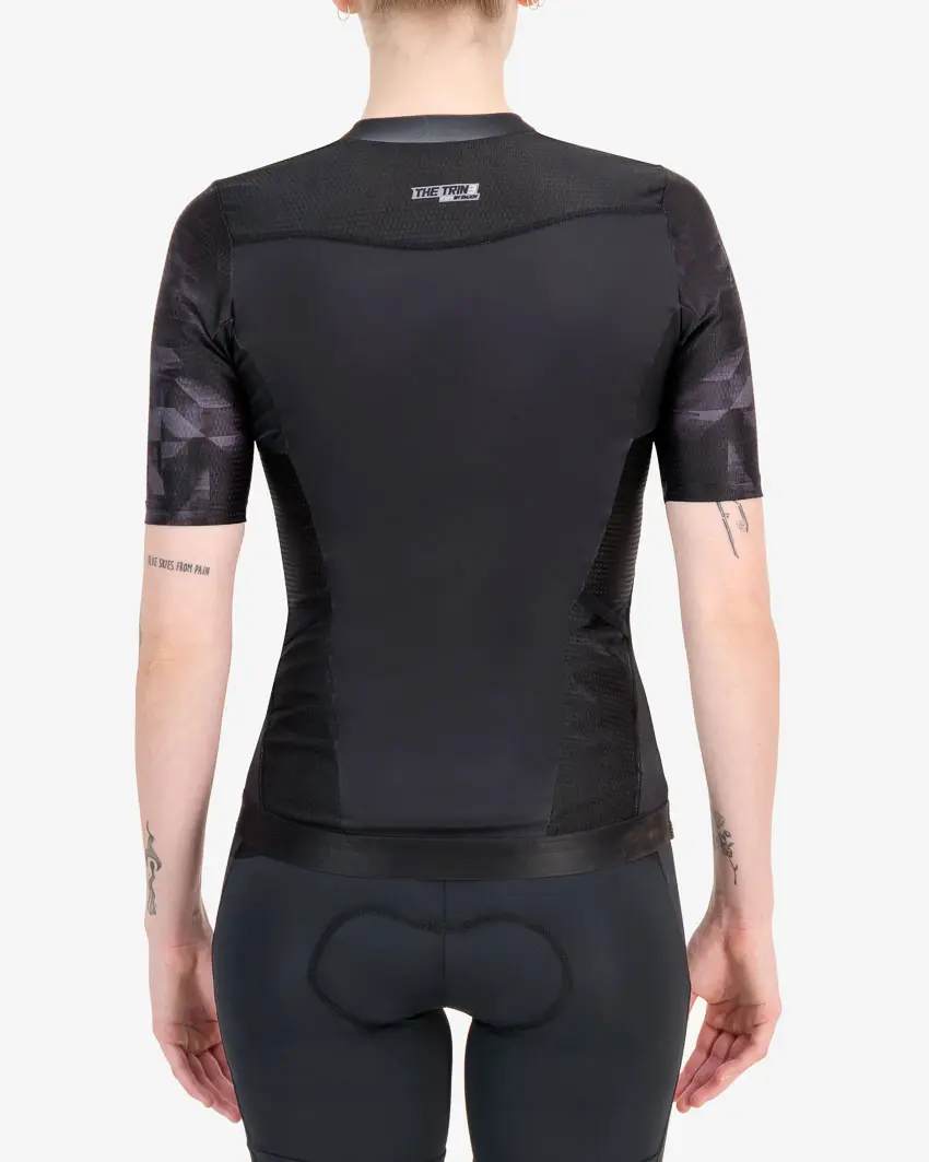 Back of the ladies tri top in the Pace design. Triathlon clothing made by Enjoy.cc
