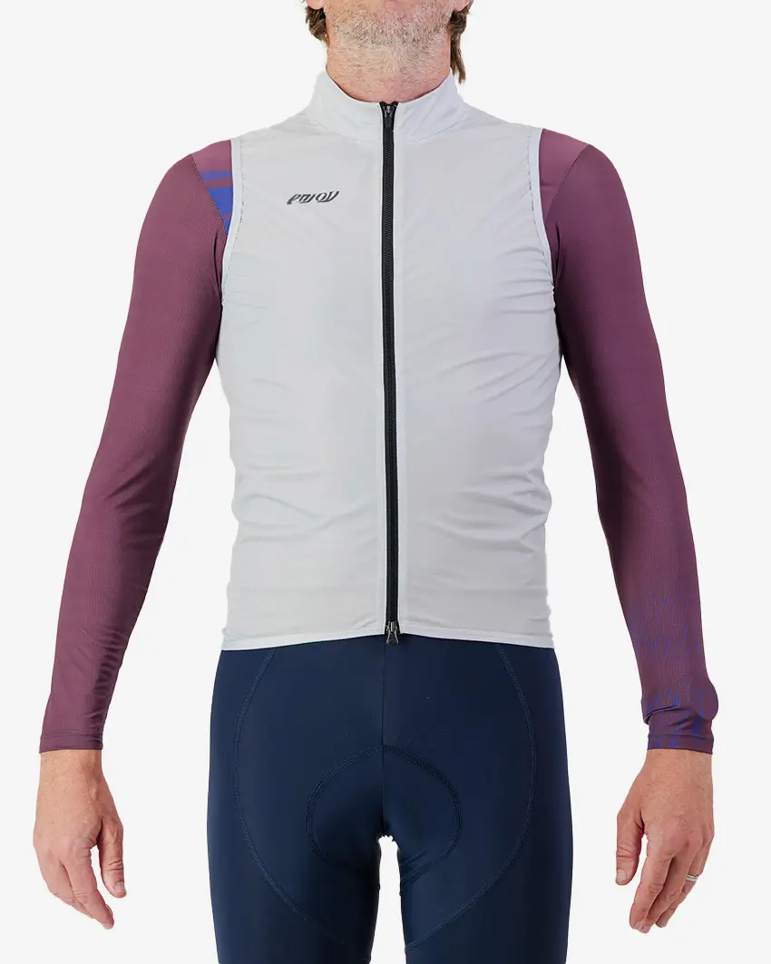 Front view of the scruncher Men's cycling gilet in a arctic colour way by Enjoy.cc