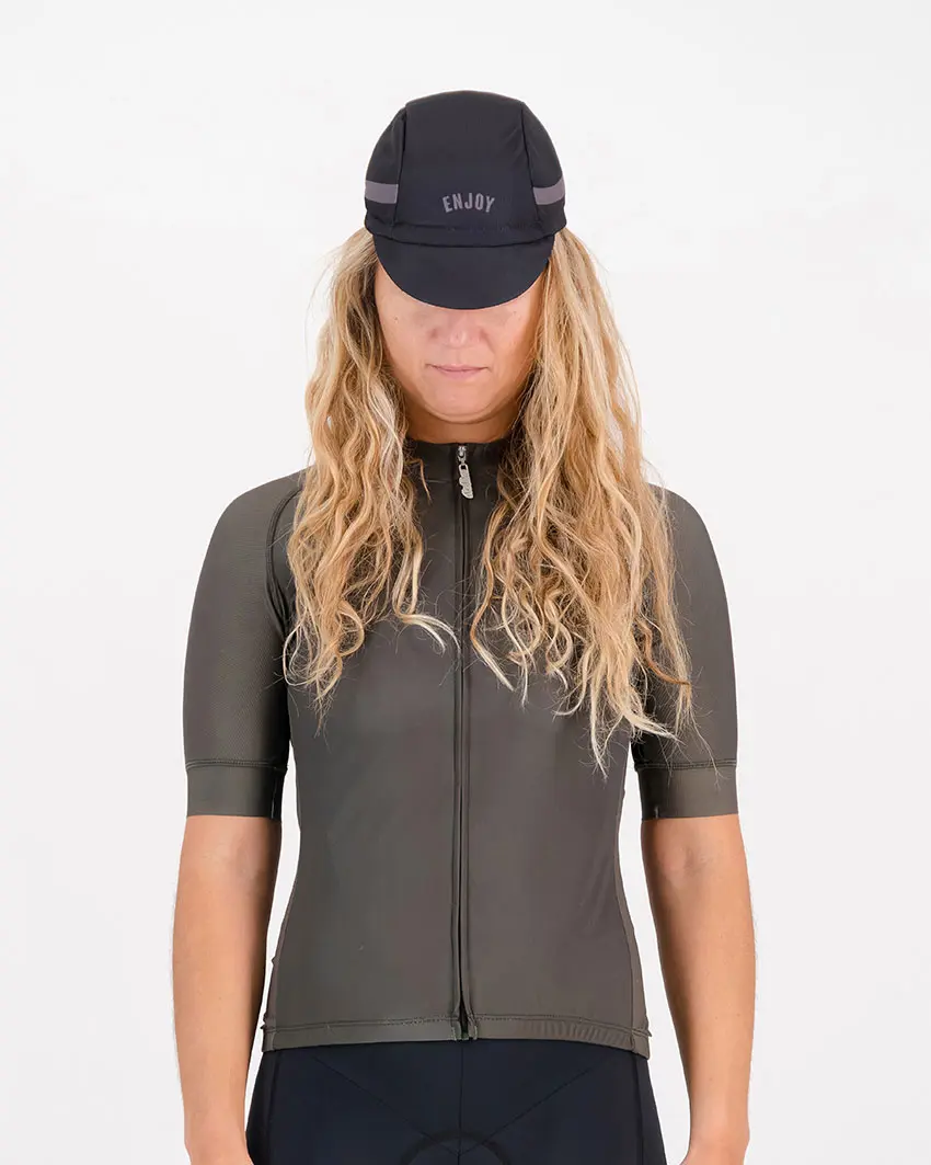 Front of the ladies cycling cap in the Semester black DriFit design made by enjoy.cc
