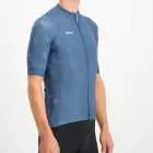 Mens Blitz ProXision Cycle Top. Designed and manufactured by Enjoy cycling apparel.