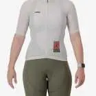Front view of the Supremium Women's cycle jersey in light colour Vasbyt design by enjoy.cc
