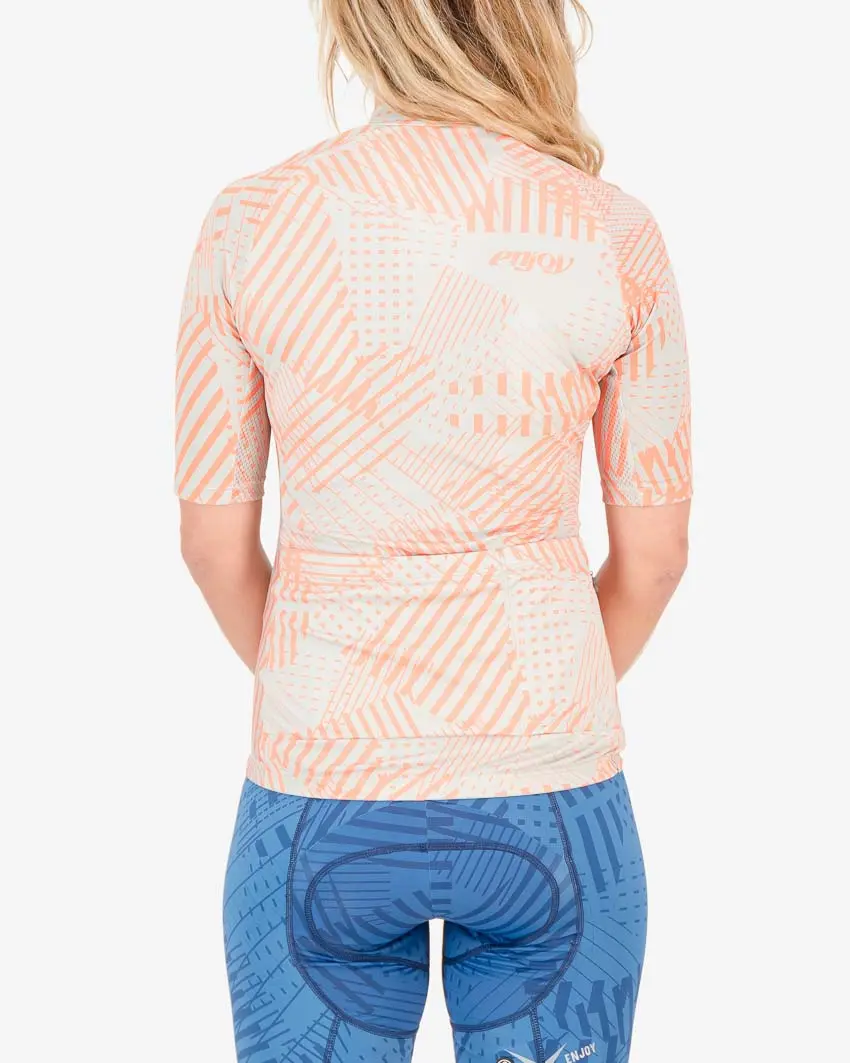 Back of the ladies cycling jersey in the Groad To Freedom Supremium design made by enjoy.cc
