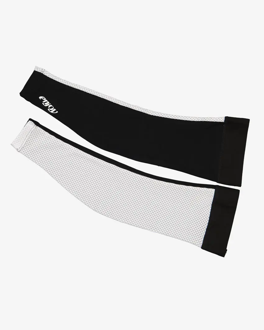 Flat lay view of the mens contrast dual armwarmer with reflective detailing made by Enjoy.cc