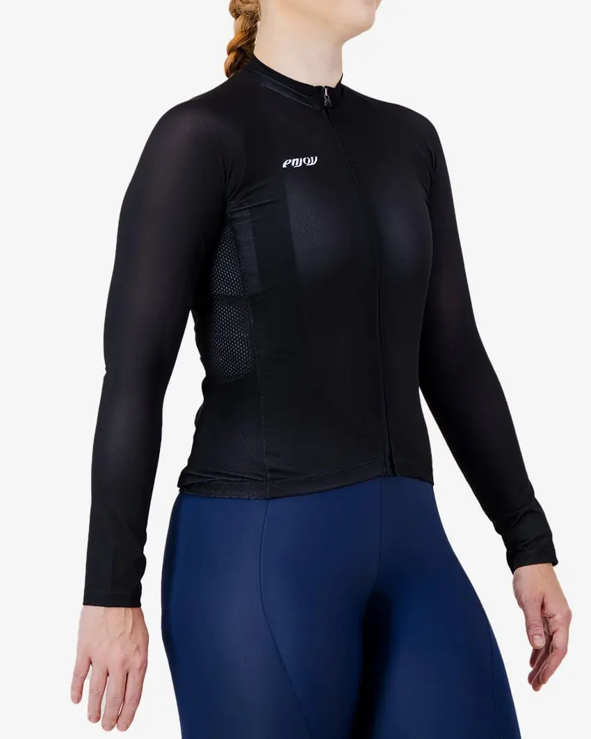 Side view of the Supremium Womens long sleeve cycling jersey in the plain Black by Enjoy.cc
