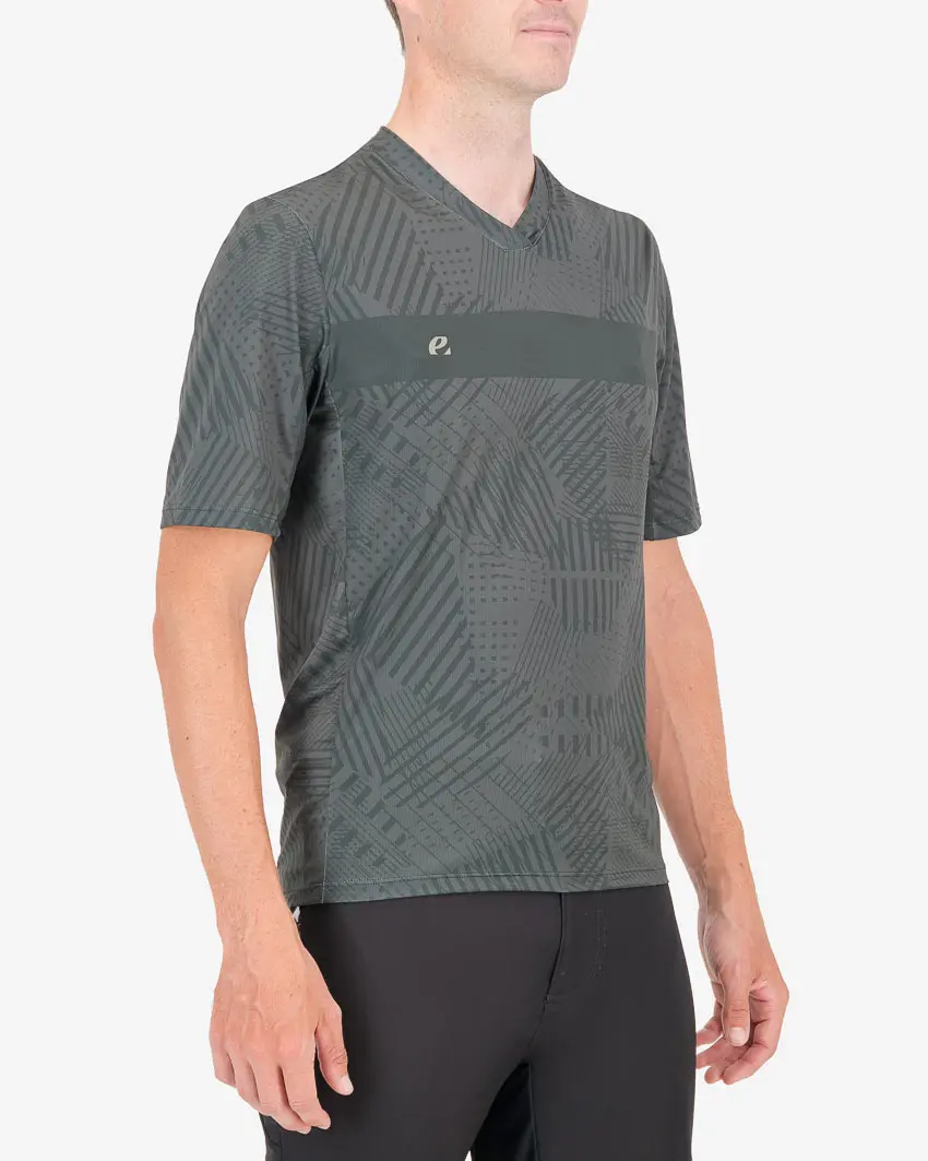 Three quarter of the mens trail tee in the peat Groad To Freedom Reptilia design made by enjoy.cc