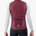 Back view of the scruncher Men's cycling gilet in a mahogany colour way by Enjoy.cc