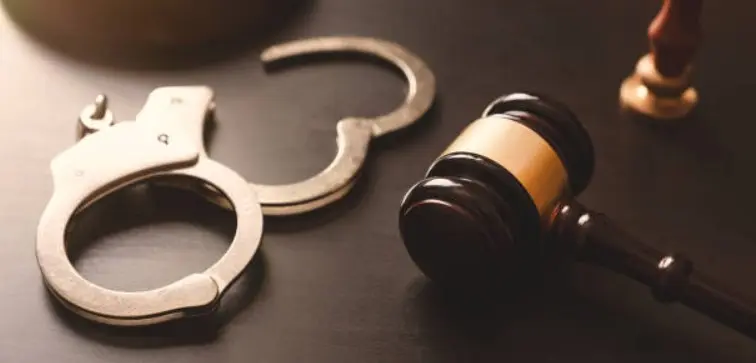 How Much Shoplifting Is a Felony