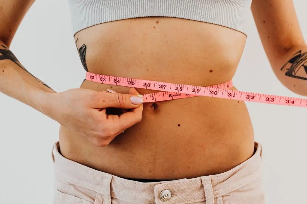 measuring waist