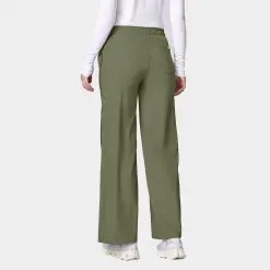 Alternative view of Wide Leg Pintuck Pant | MC00009